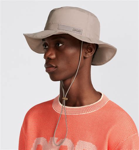 dior chapeu|Les casquettes .